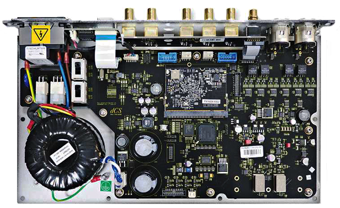 auralic-aries-g2-vs-dcs-network-bridge